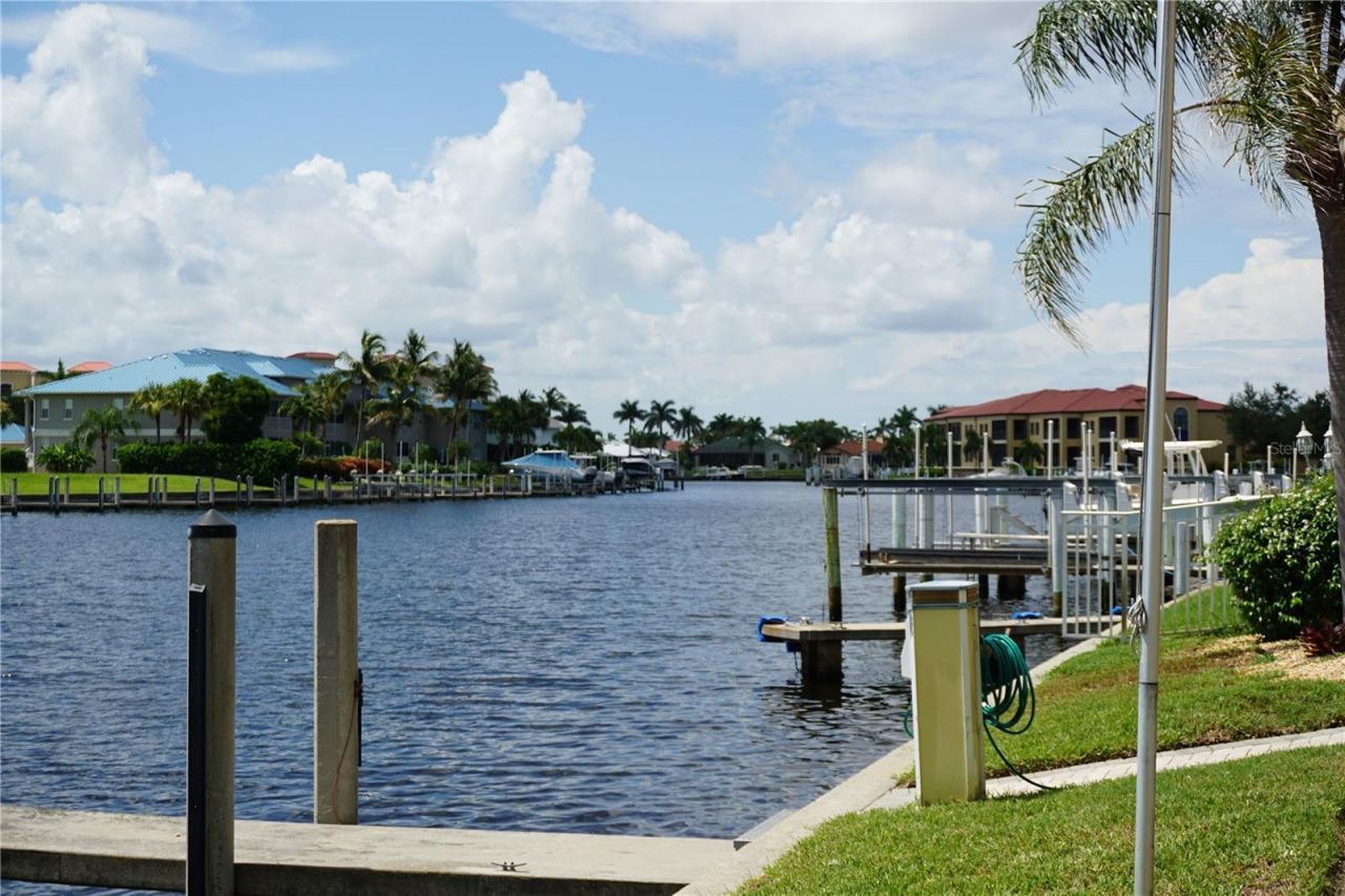 3216 Purple Martin Drive, Unit 121, Punta Gorda, FL 33950 Photo