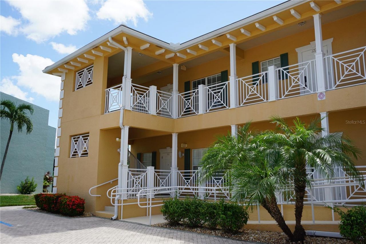 3216 Purple Martin Drive, Unit 121, Punta Gorda, FL 33950 Photo