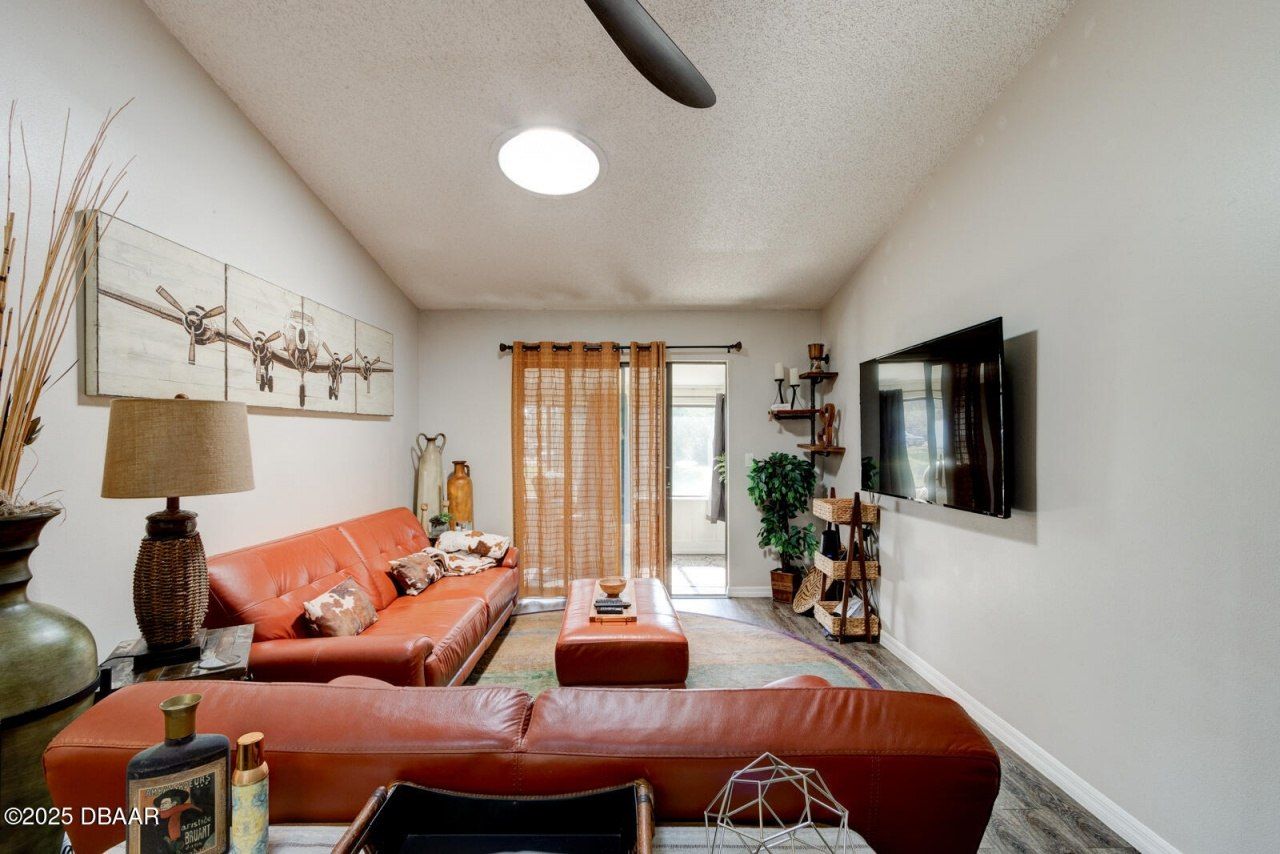 1140 Fairvilla Drive, New Smyrna Beach, FL 32168 Photo