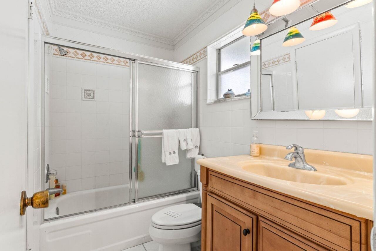 1802 SW 13th Avenue, Boynton Beach, FL 33426 Photo