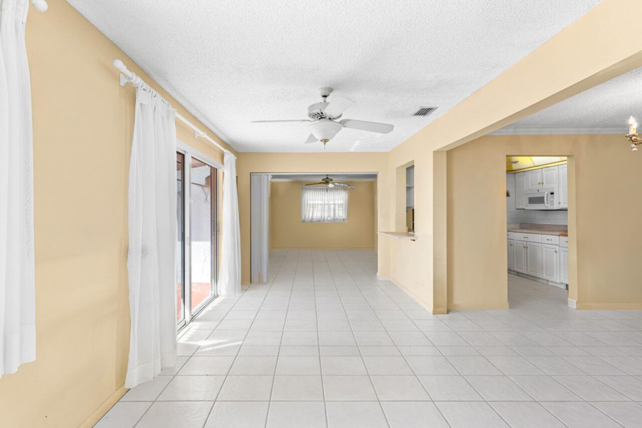 1802 SW 13th Avenue, Boynton Beach, FL 33426 Photo