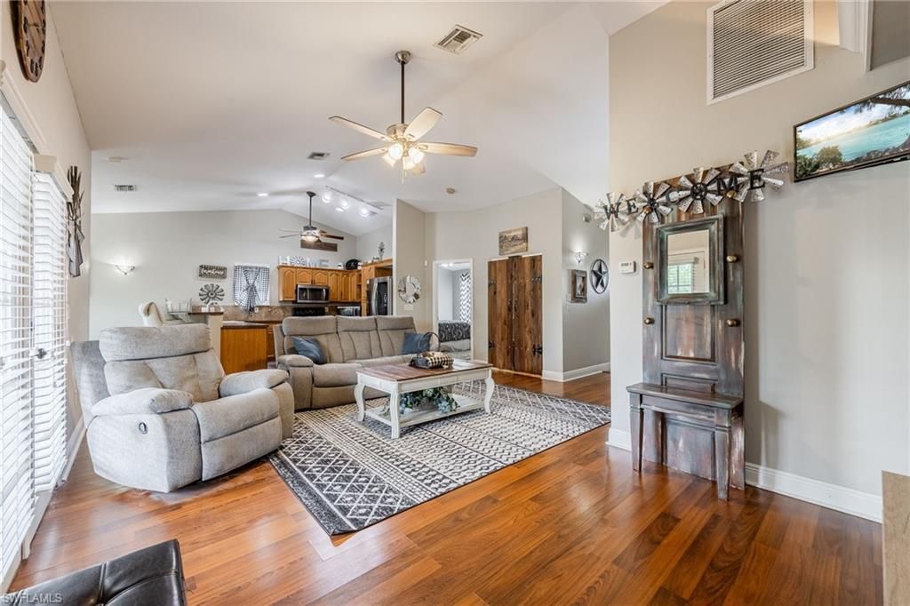 6136 Higgins Ave, Fort Myers, FL 33905 Photo