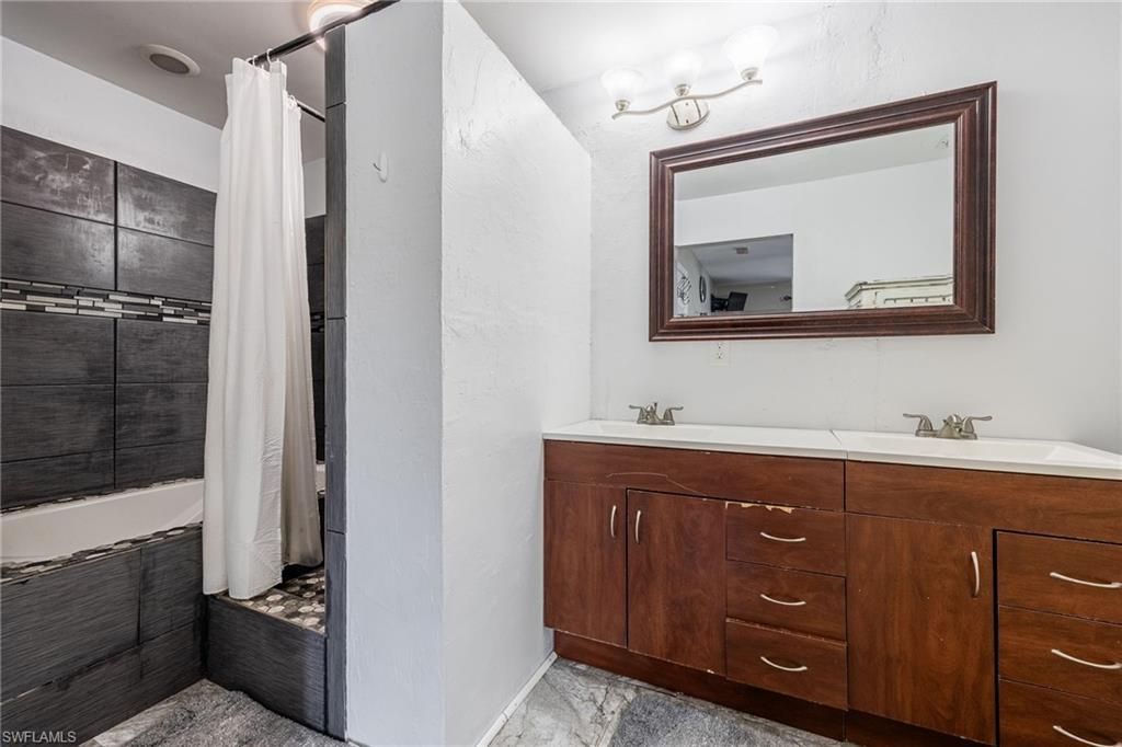 6136 Higgins Ave, Fort Myers, FL 33905 Photo