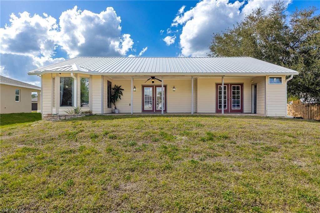 6136 Higgins Ave, Fort Myers, FL 33905 Photo