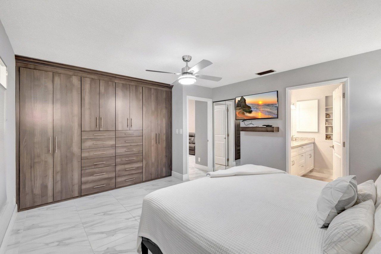 10927 Dolphin Palm Court, Unit A, Boynton Beach, FL 33437 Photo