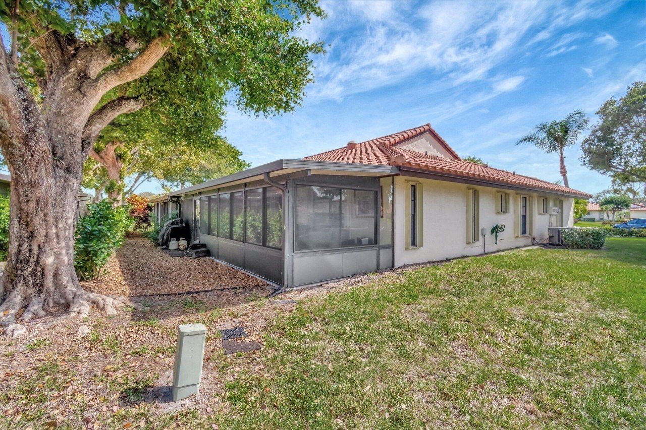 10927 Dolphin Palm Court, Unit A, Boynton Beach, FL 33437 Photo