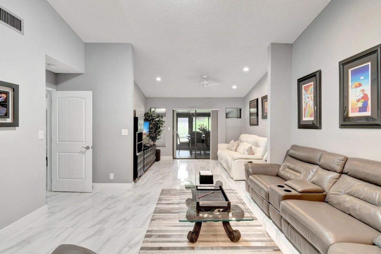 10927 Dolphin Palm Court, Unit A, Boynton Beach, FL 33437 Photo