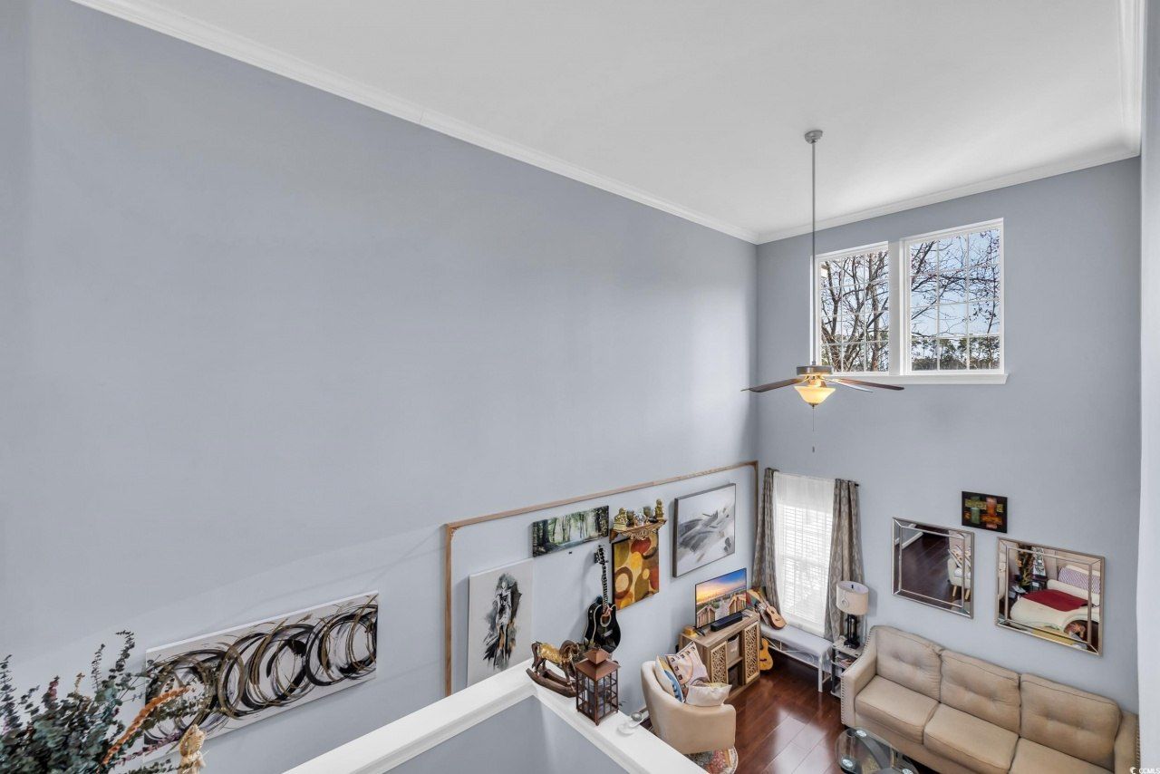 1040 Fairway Ln. Photo 13