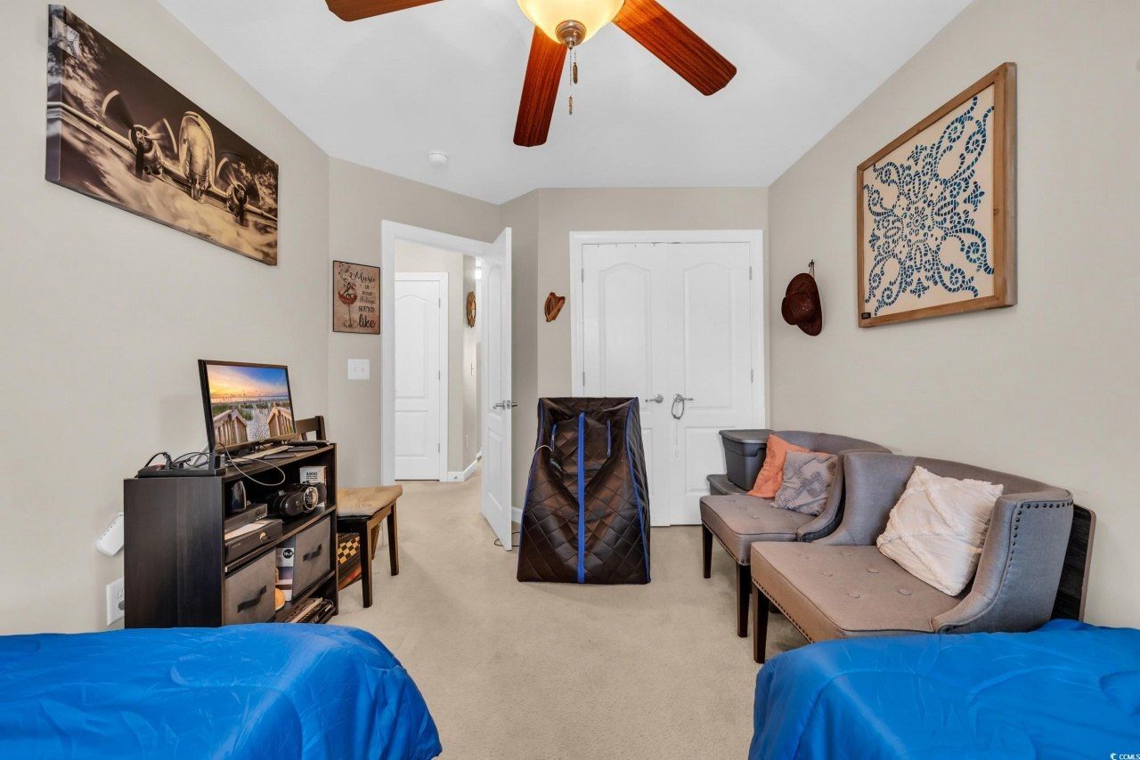 1040 Fairway Ln. Photo 22