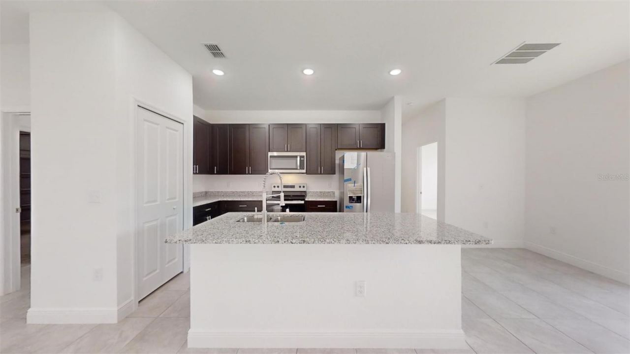 1774 W Skyline Drive, Dunnellon, FL 34433 Photo