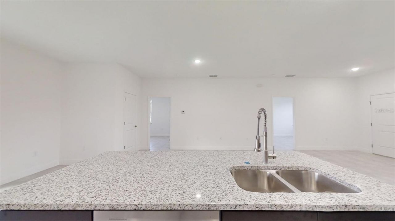 1774 W Skyline Drive, Dunnellon, FL 34433 Photo