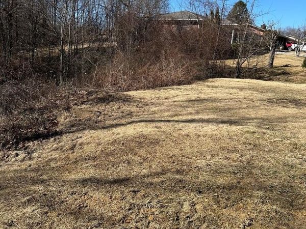 406 Overlook Dr., BECKLEY, WV 25801