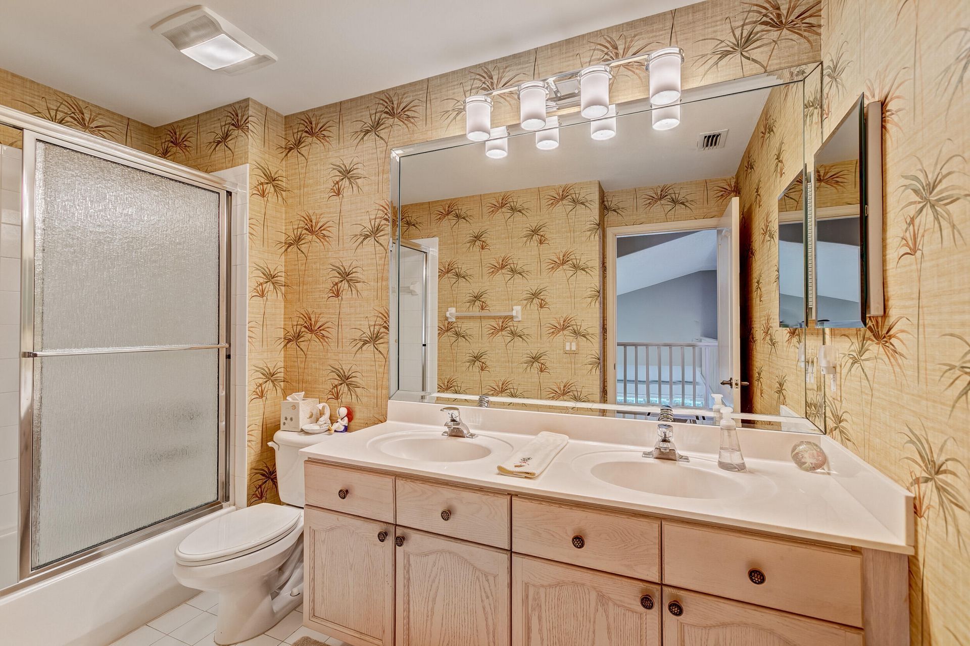 118 Monterey Pointe Drive, Palm Beach Gardens, FL 33418 Photo