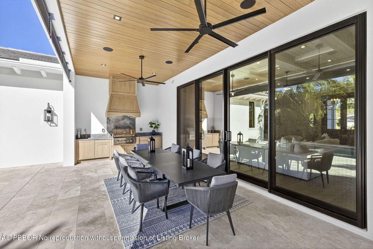 212 Gregory Place, West Palm Beach, FL 33405 Photo