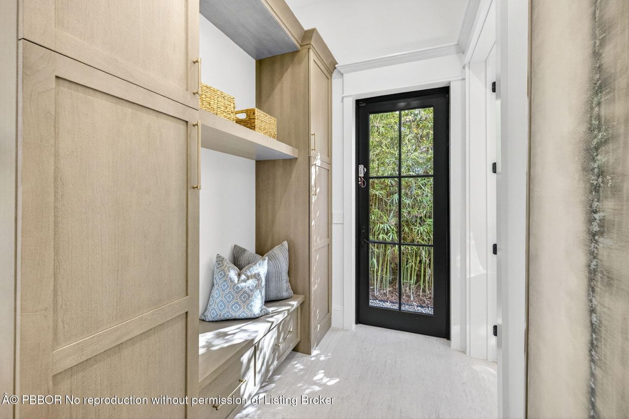 212 Gregory Place, West Palm Beach, FL 33405 Photo