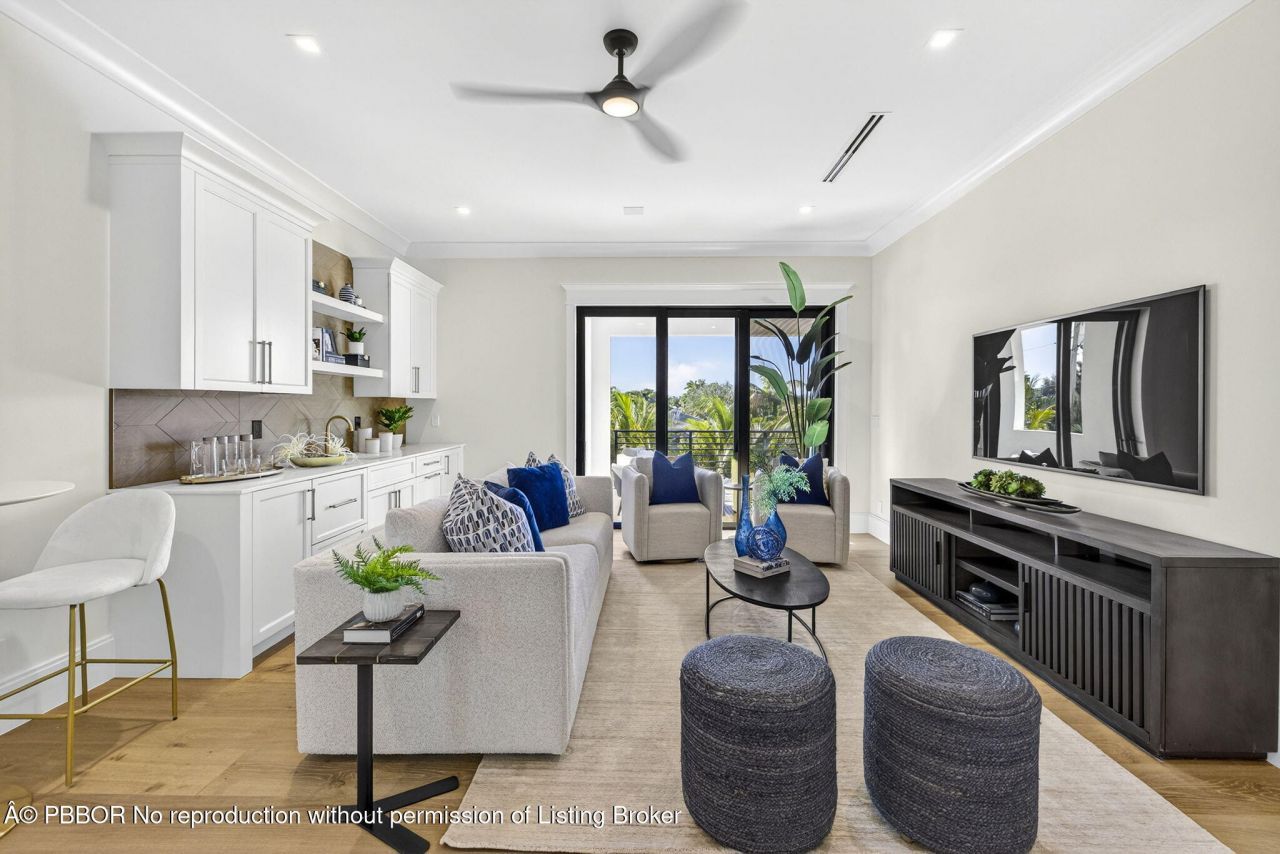 212 Gregory Place, West Palm Beach, FL 33405 Photo