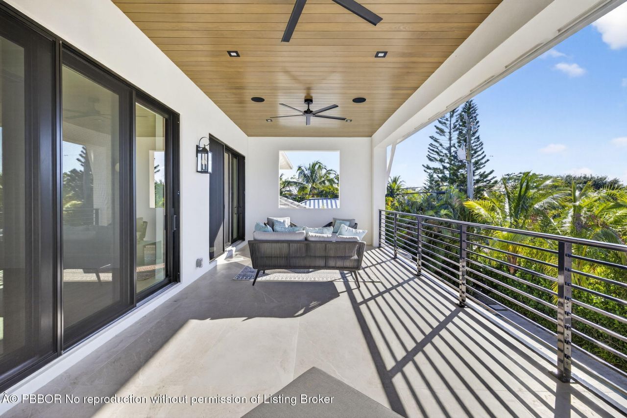 212 Gregory Place, West Palm Beach, FL 33405 Photo