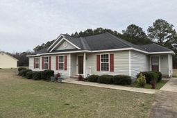 146 Lombardi Court photo 4