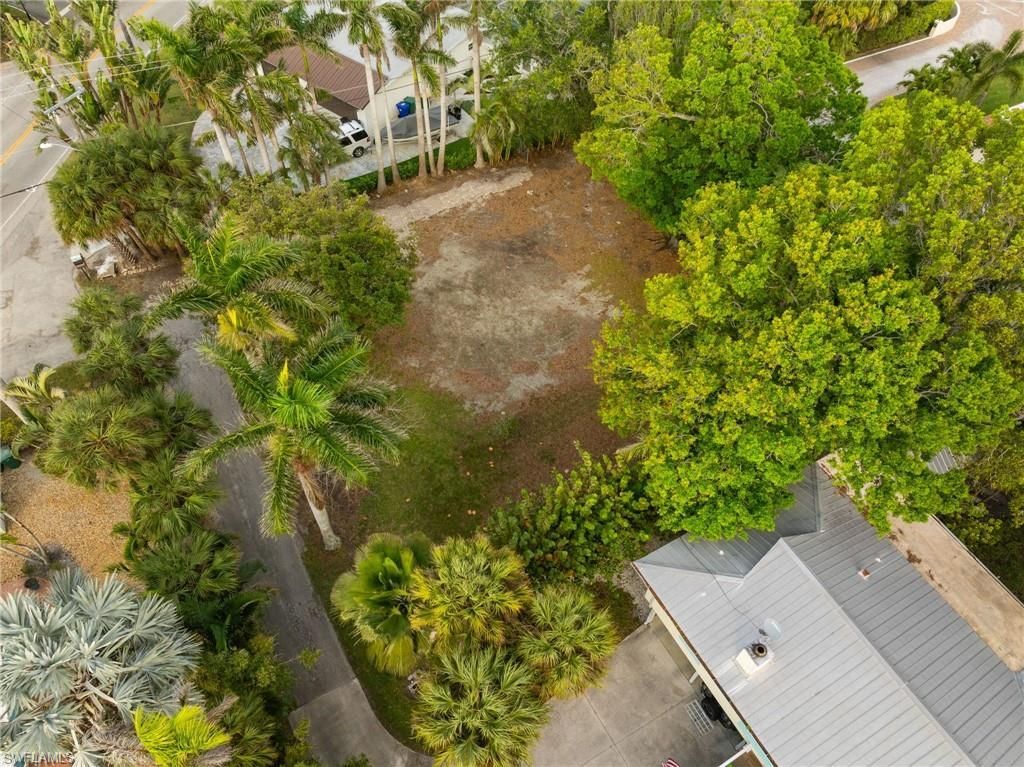 1205 Sandpiper St, Naples, FL 34102 Photo
