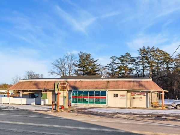 188 Lafayette Rd., Salisbury, MA 01952