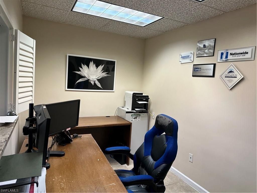 700 11th St S, Unit 202 &, Naples, FL 34102 Photo