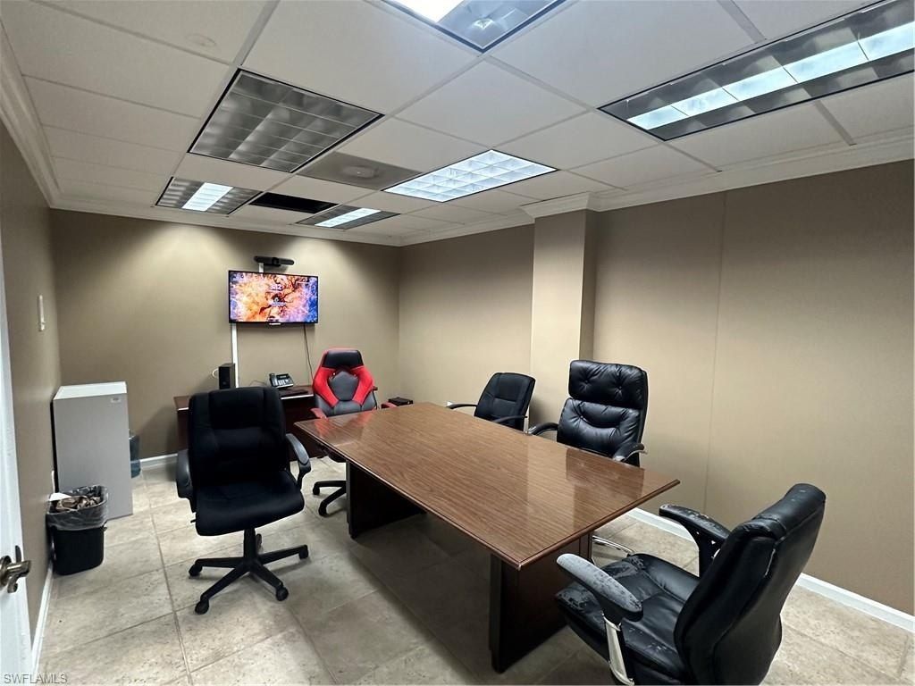 700 11th St S, Unit 202 &, Naples, FL 34102 Photo