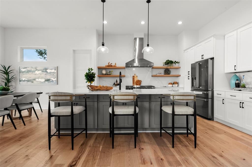 597 Buttonwood Drive, Longboat Key, FL 34228 Photo