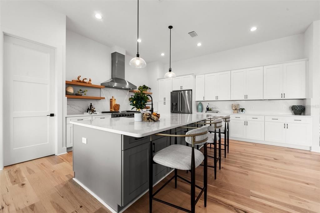 597 Buttonwood Drive, Longboat Key, FL 34228 Photo