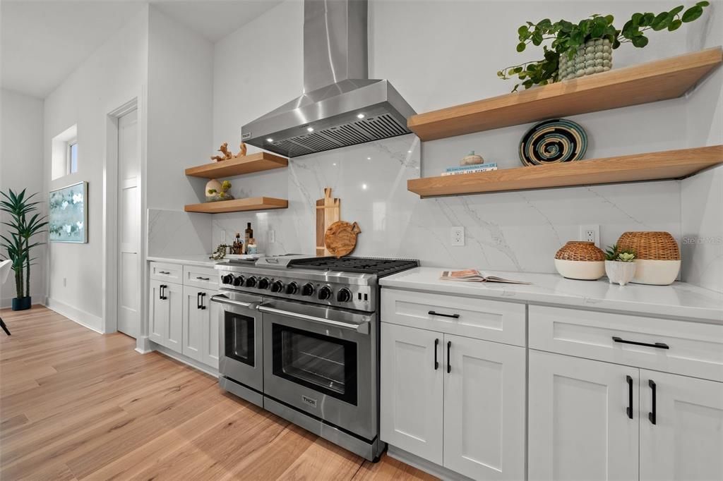 597 Buttonwood Drive, Longboat Key, FL 34228 Photo