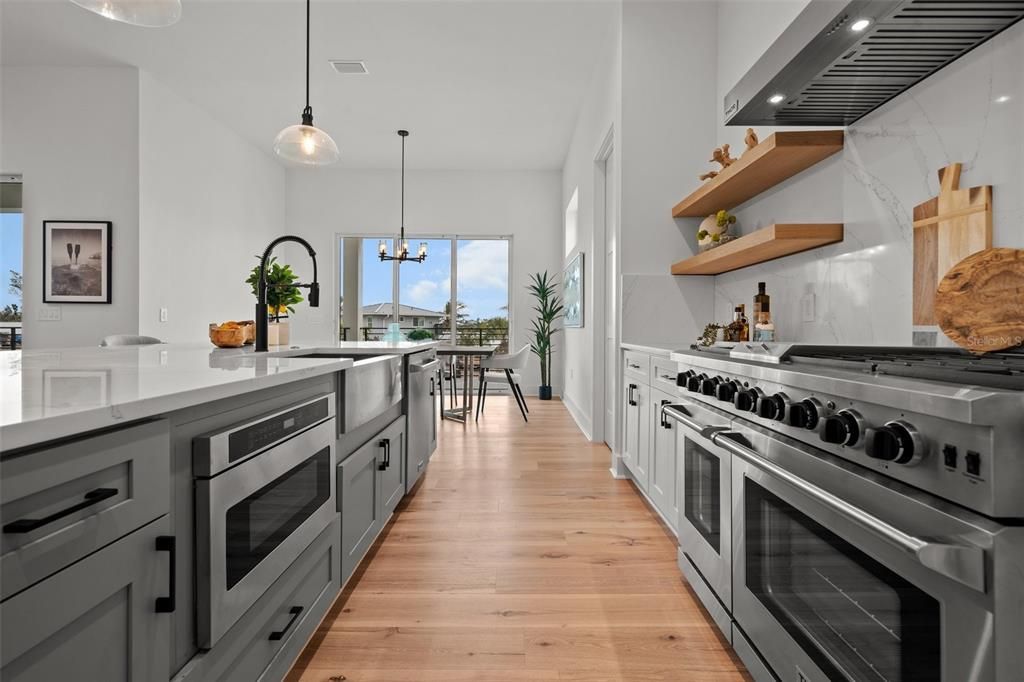 597 Buttonwood Drive, Longboat Key, FL 34228 Photo