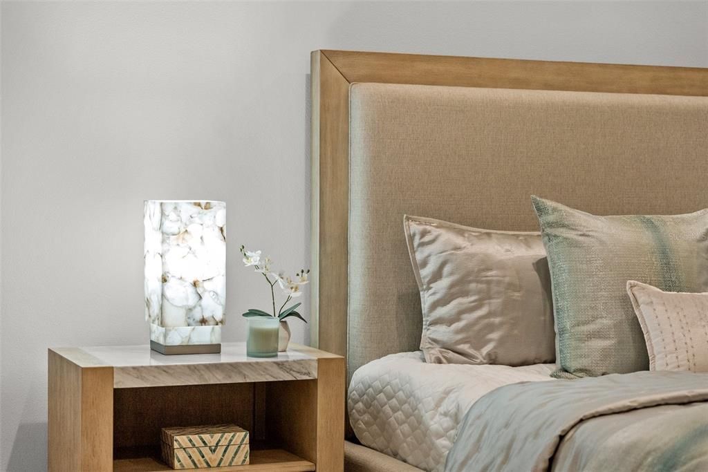 597 Buttonwood Drive, Longboat Key, FL 34228 Photo