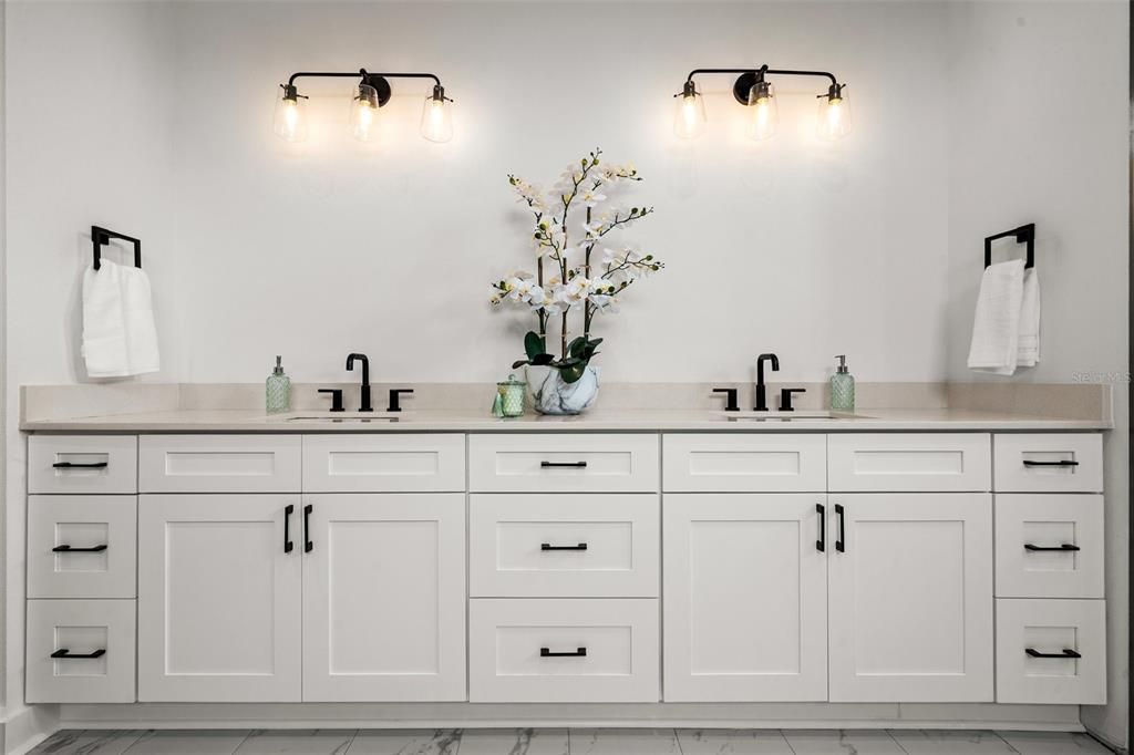 597 Buttonwood Drive, Longboat Key, FL 34228 Photo