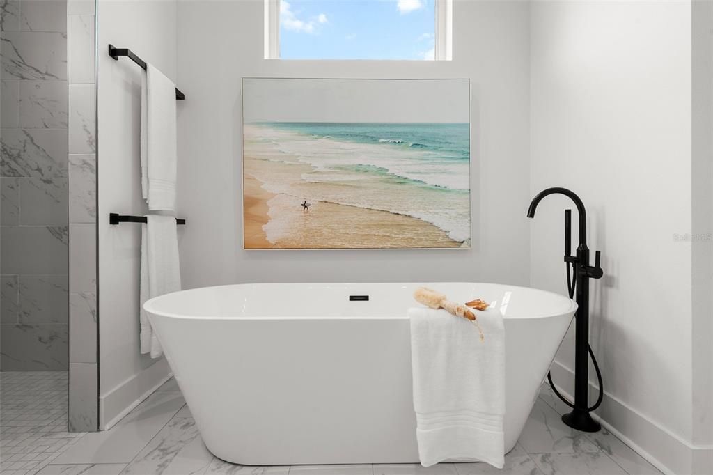 597 Buttonwood Drive, Longboat Key, FL 34228 Photo