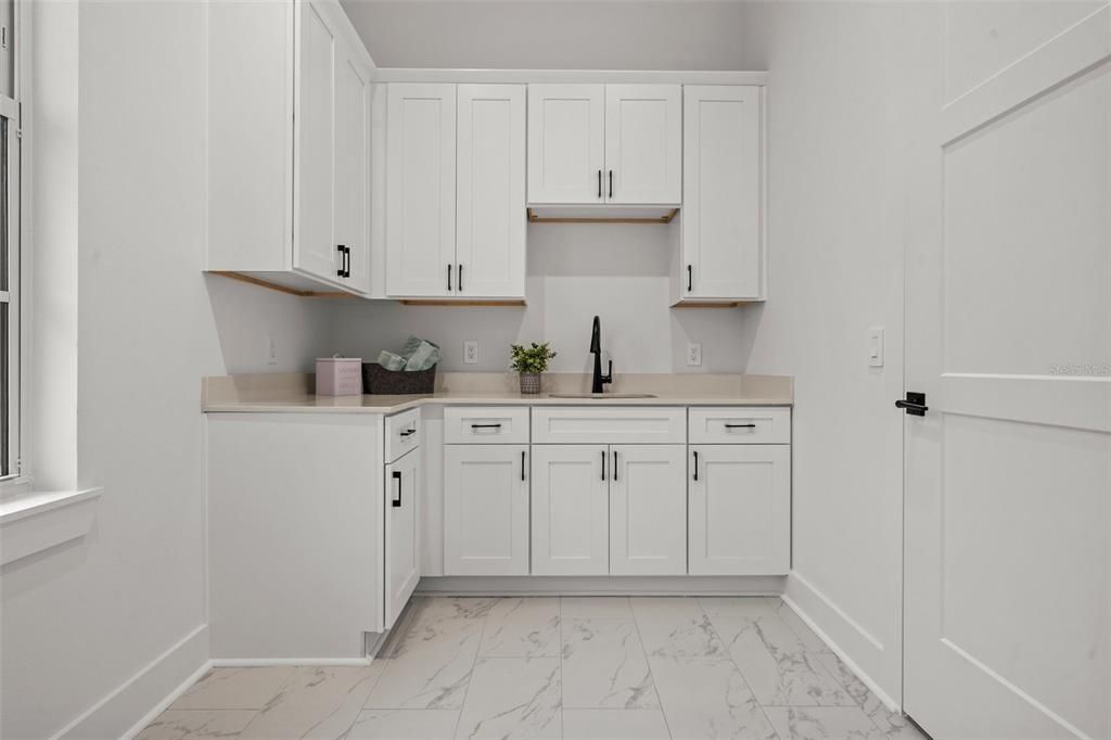 597 Buttonwood Drive, Longboat Key, FL 34228 Photo