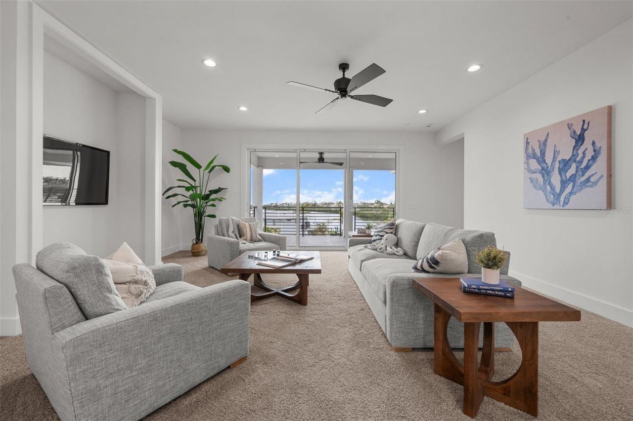 597 Buttonwood Drive, Longboat Key, FL 34228 Photo