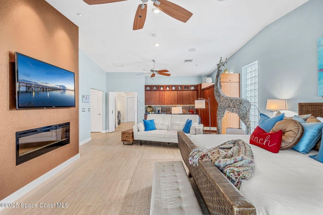 561 Capri Road, Cocoa Beach, FL 32931 Photo