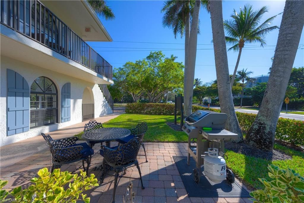 655 8th Ave S, Unit 3, Naples, FL 34102 Photo