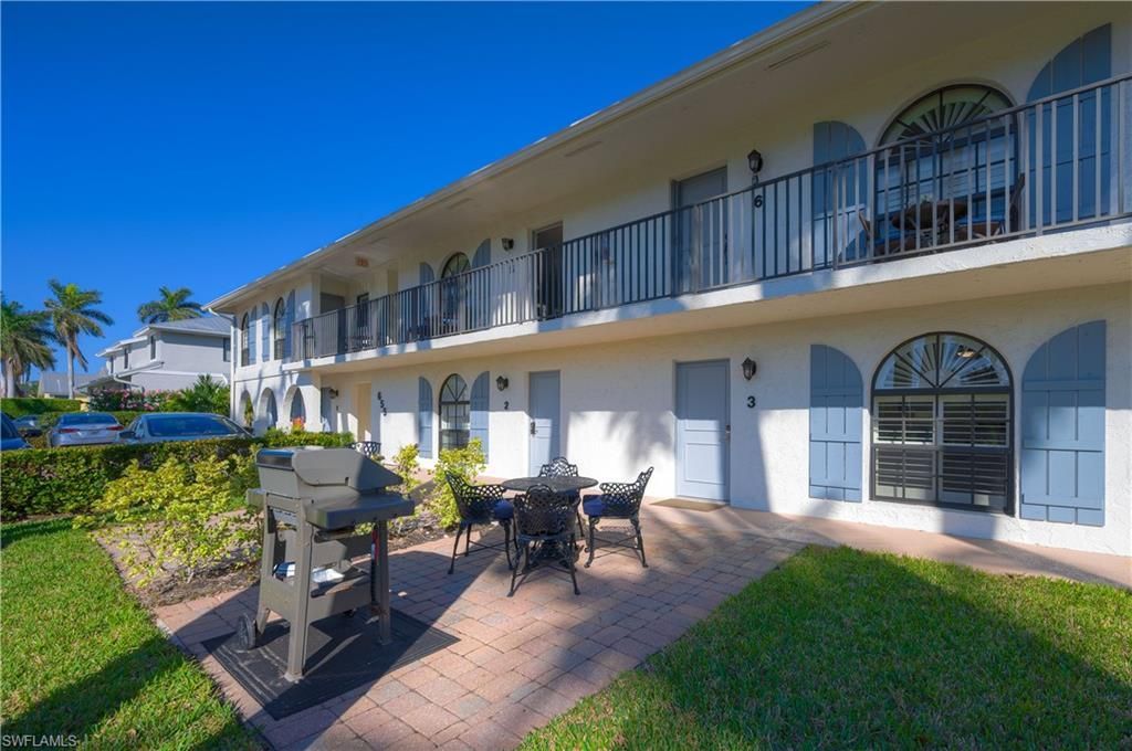 655 8th Ave S, Unit 3, Naples, FL 34102 Photo