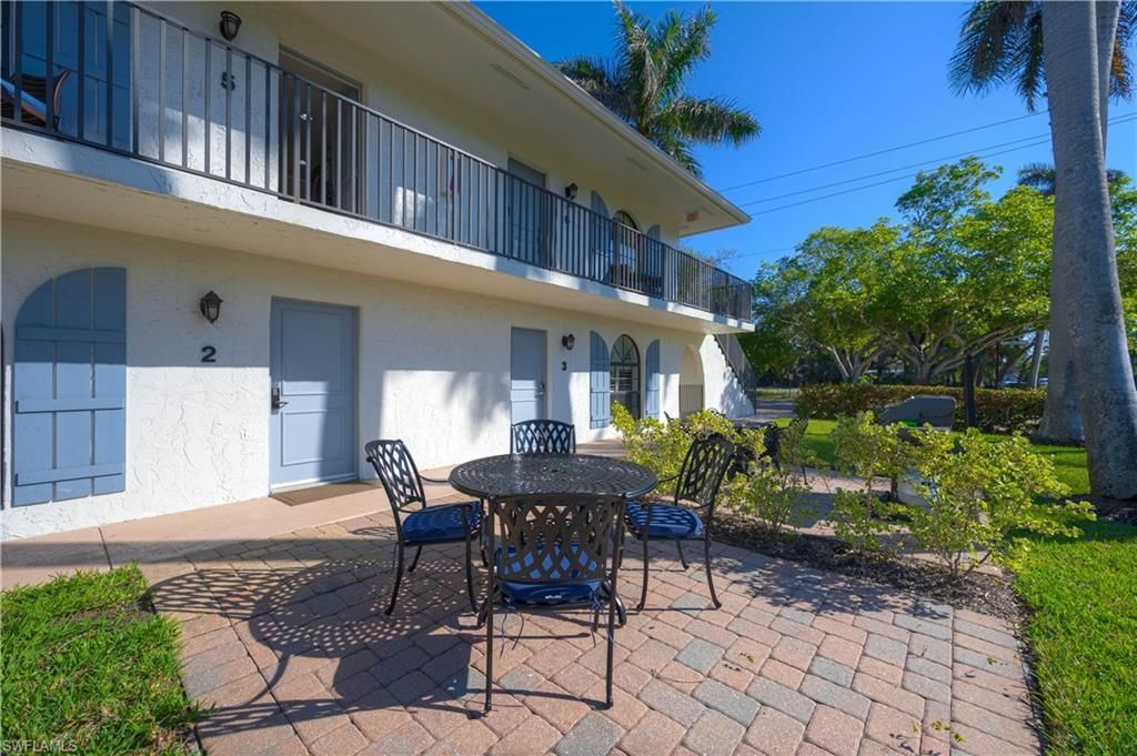 655 8th Ave S, Unit 3, Naples, FL 34102 Photo