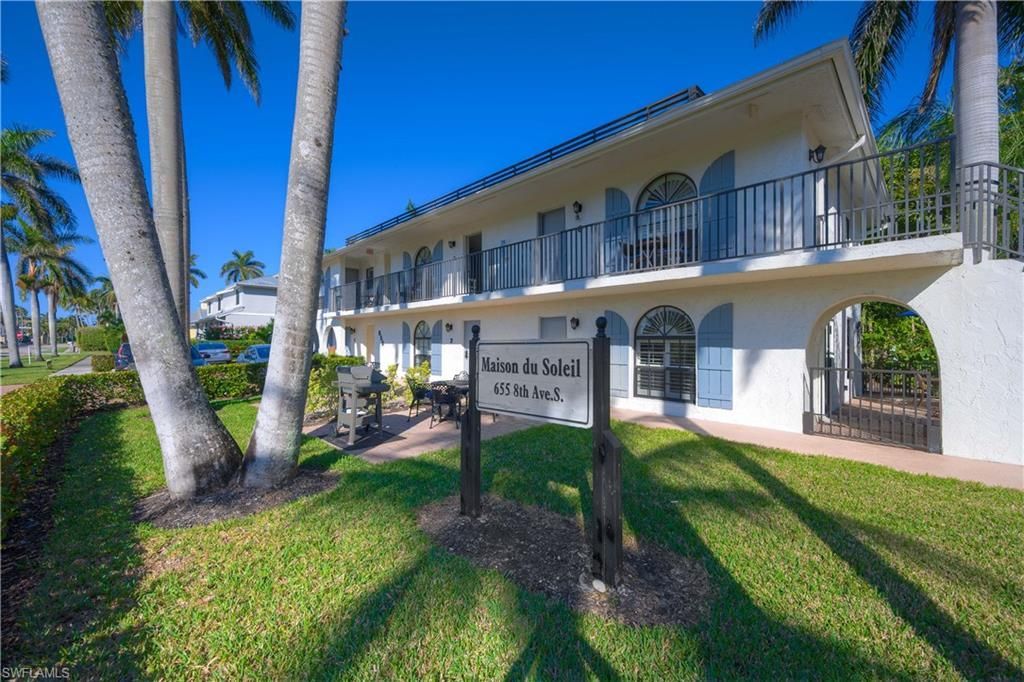 655 8th Ave S, Unit 3, Naples, FL 34102 Photo
