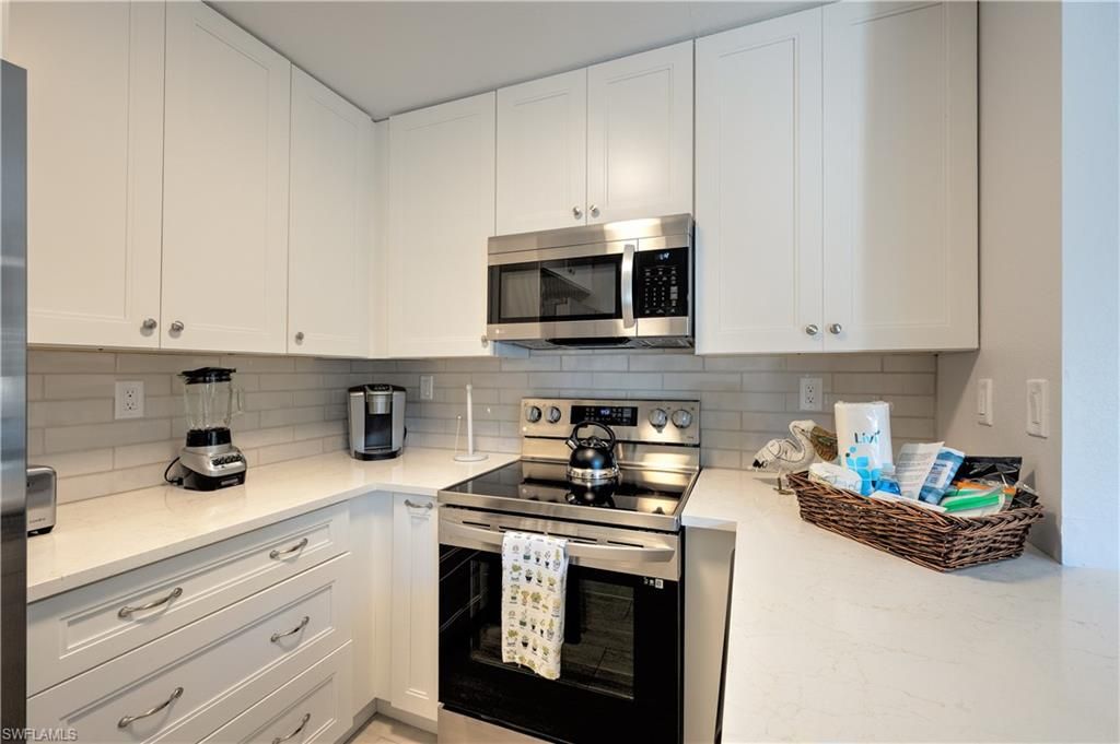 655 8th Ave S, Unit 3, Naples, FL 34102 Photo