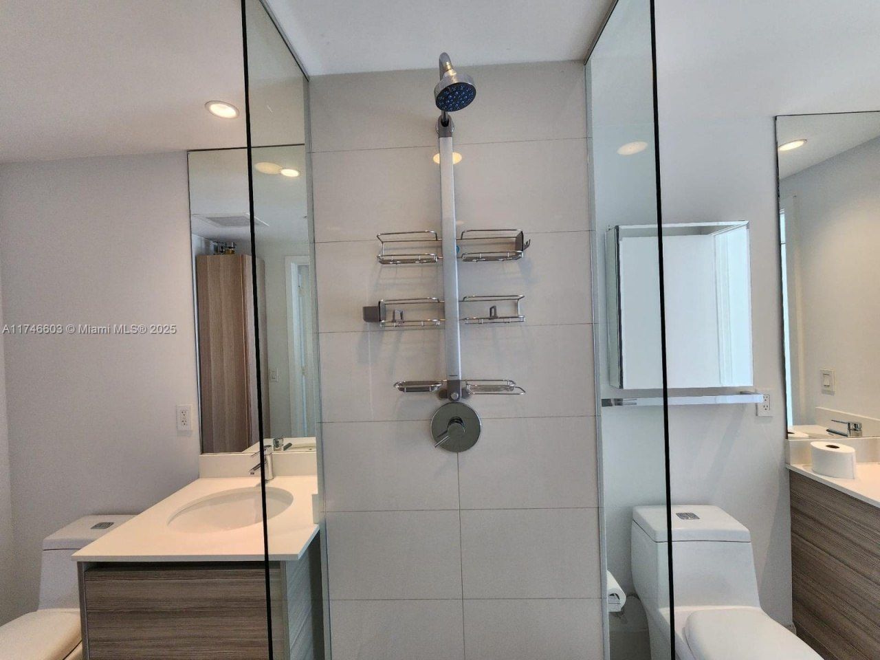 121 NE 34th St, Unit 1906A, Miami, FL 33137 Photo