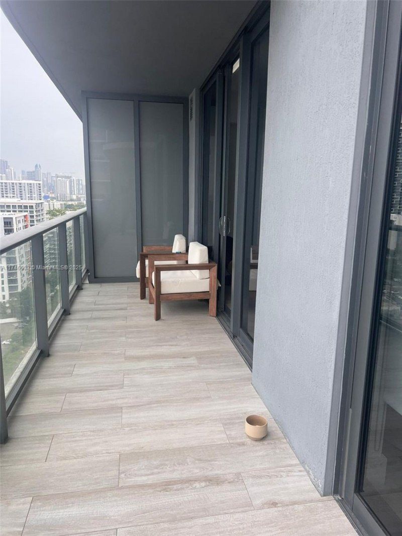 121 NE 34th St, Unit 1906A, Miami, FL 33137 Photo