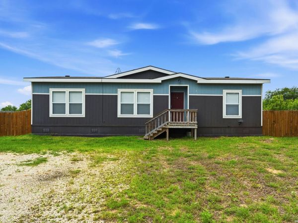 120 VIRIDIAN VW, Pleasanton, TX 78064