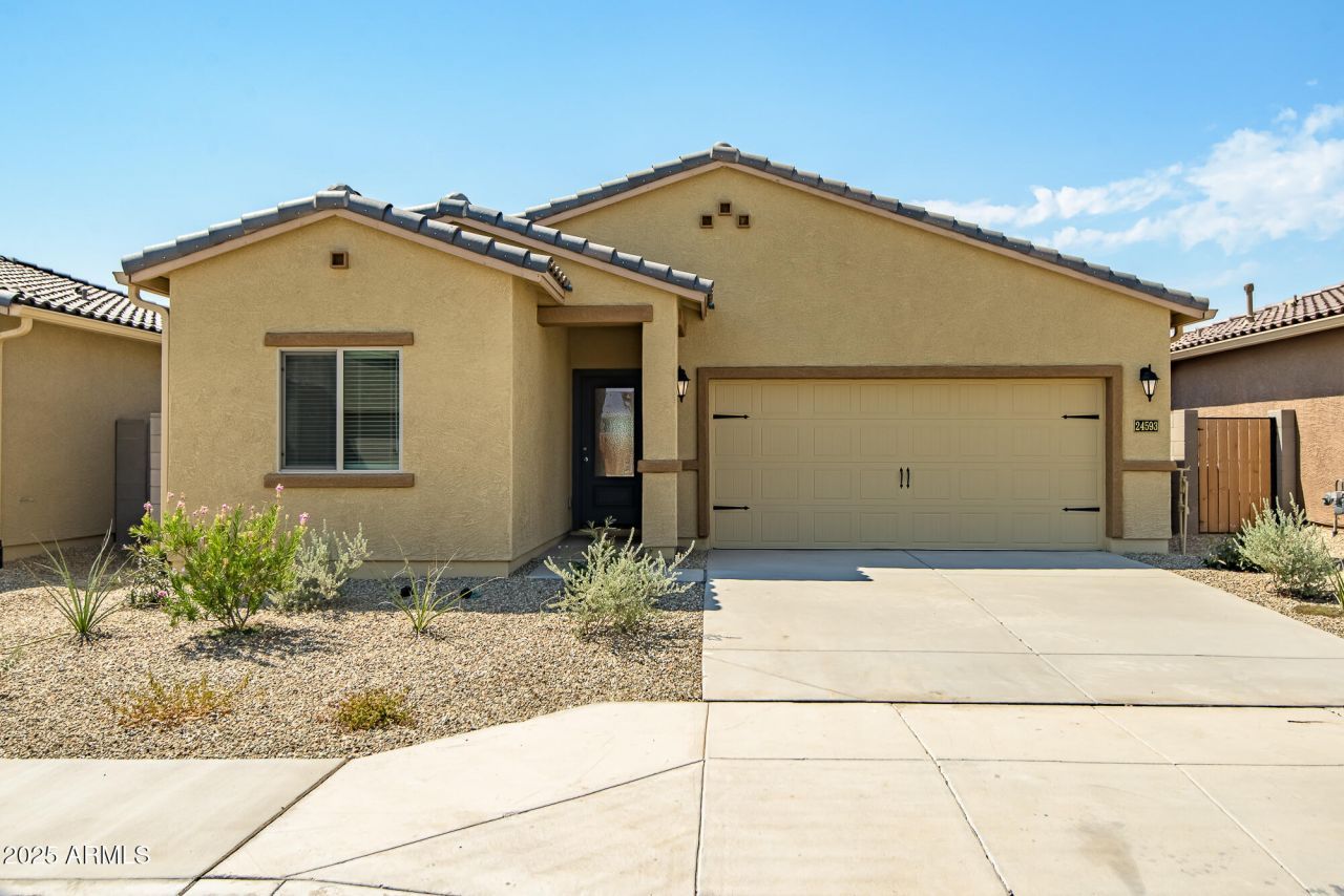 24593 W St Catherine Avenue, Buckeye, AZ 85326 Main Photo