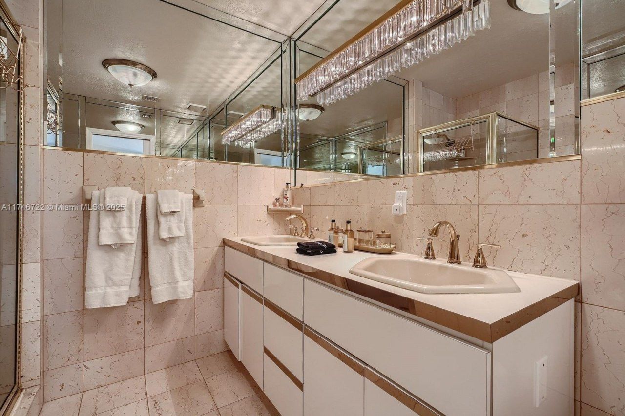 3830 NE 22nd Ter, Lighthouse Point, FL 33064 Photo