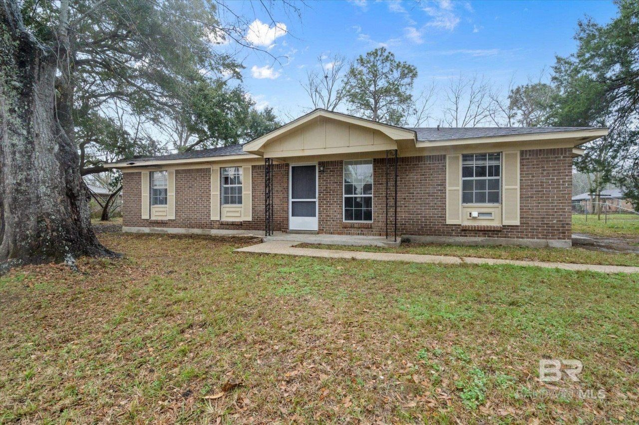 313 W 4th Avenue, Foley, AL 36535 Main Photo