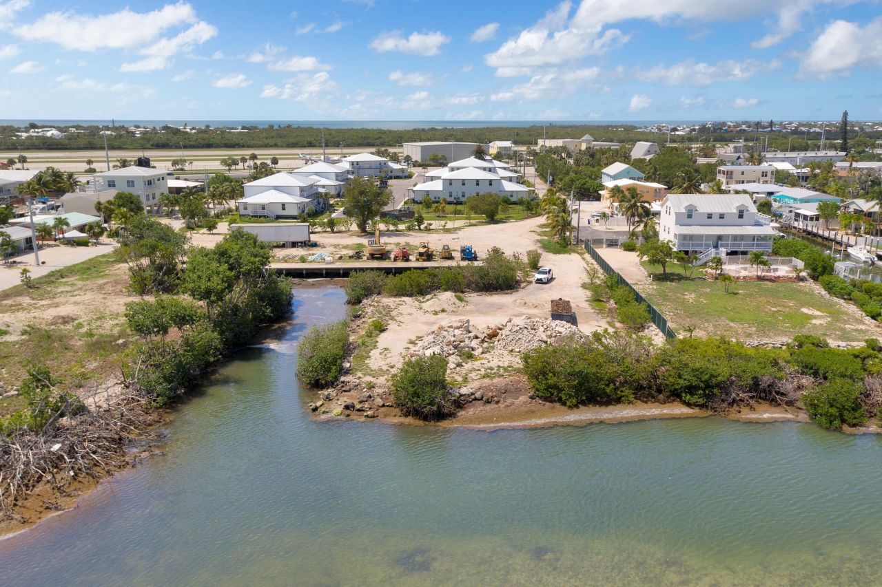 8700 Overseas Highway, Marathon, FL 33050 Photo