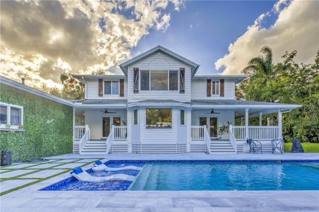 6402 SW 185th Way, Southwest Ranches, FL 33332 Photo