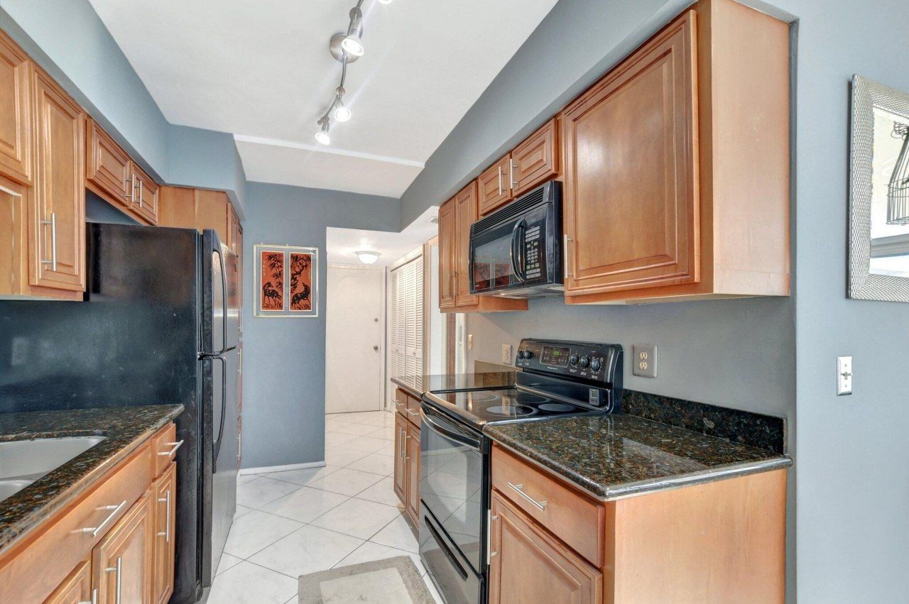 1180 S Ocean Boulevard, Unit 2e, Boca Raton, FL 33432 Photo